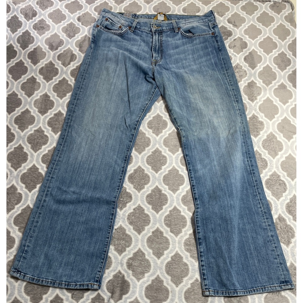 Lucky Brand Jeans Mens 36 Blue Gene Montesano Made in USA BootLeg Denim